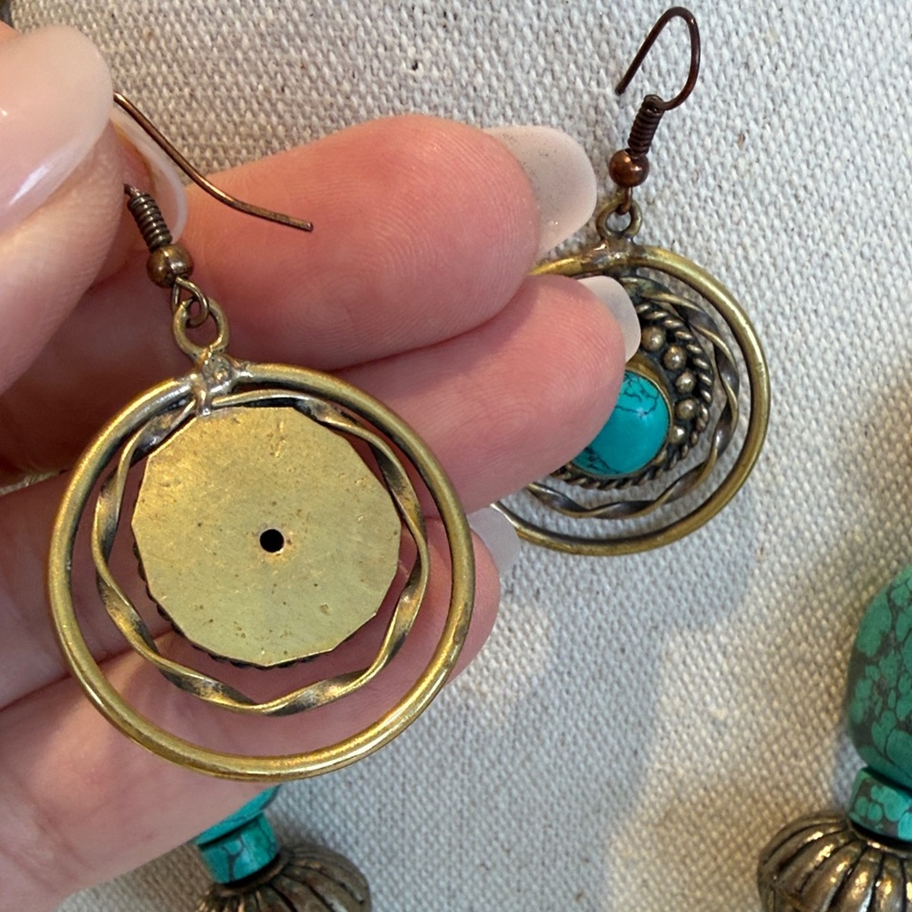 Turquoise Tibetan Silver Necklace and Earring Set - Picture 9 of 12